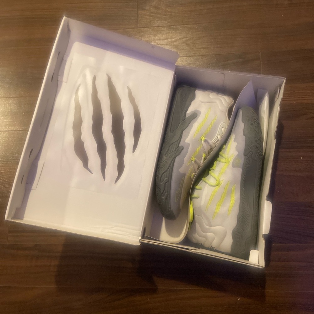 NBA Athletic Shoes - Lamelo Mb.03 Chino Hills.